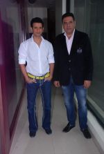 Sharman Joshi, Boman Irani promote Ferrari Ki Sawari at BIG fm, Andheri, Mumbai on 14th June 2012 (6).JPG